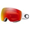 Oakley FLIGHT DECK M Matte White 1 Oakley FLIGHT DECK M Matte White -Speciaalzaak Voor Ski-Uitrusting flight deck m matte white oakley 164297